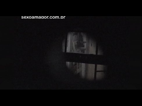 ❤️ Blondynka zostaje potajemnie nagrana przez osiedlowego podglądacza ukrytego za pustakami ❤️ Fucking video at us pl.villagesexvideos.ru ❤